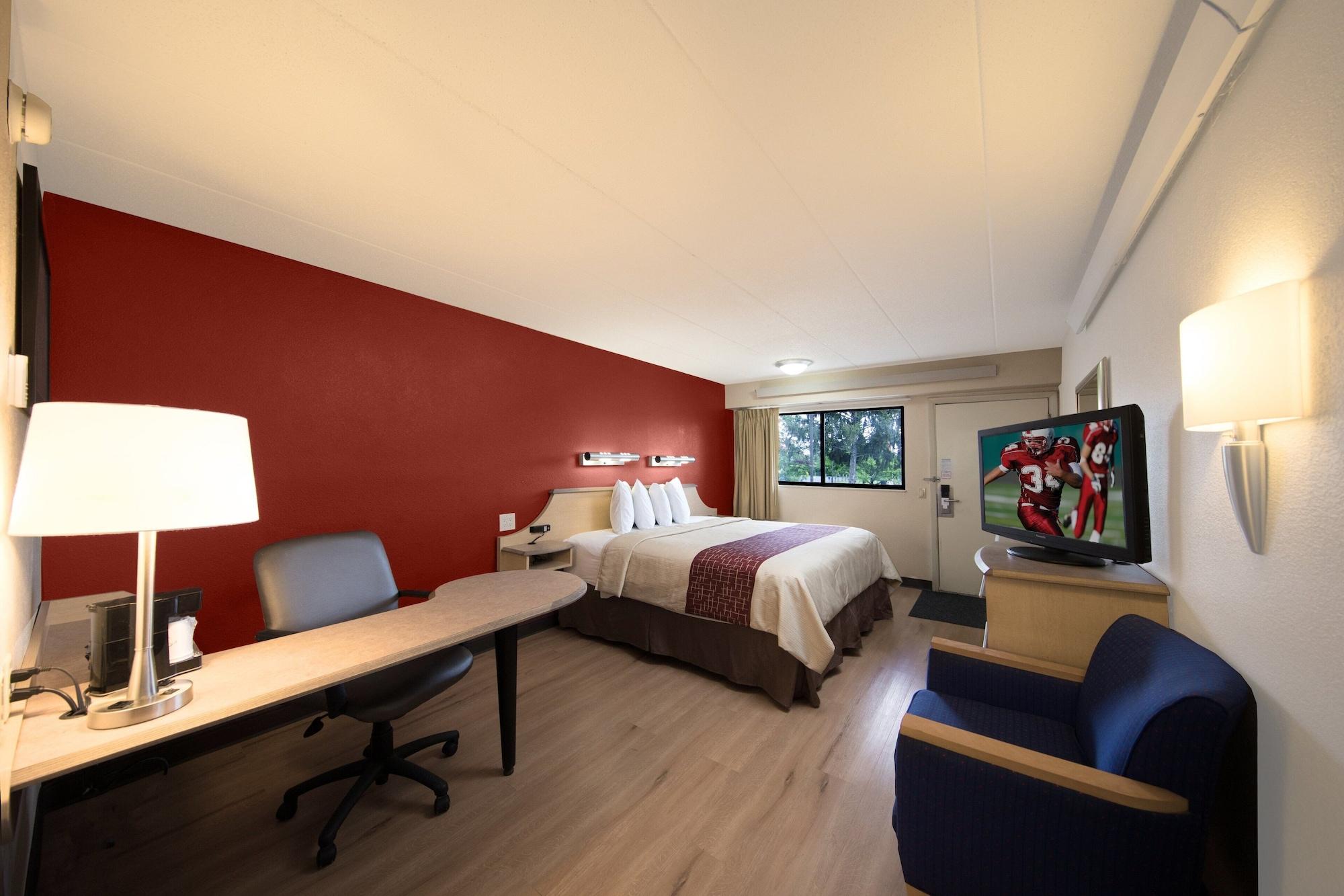 Red Roof Inn Cincinnati Northeast - Blue Ash Extérieur photo